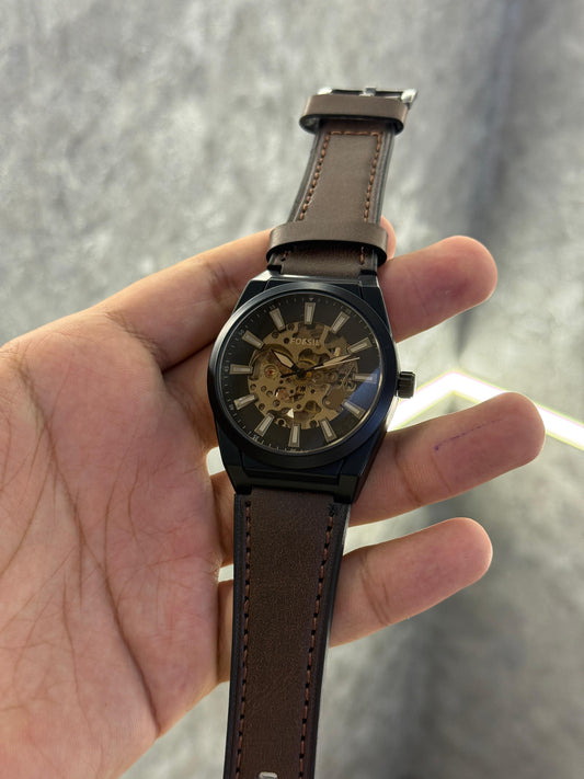 Fossil Everest Premium