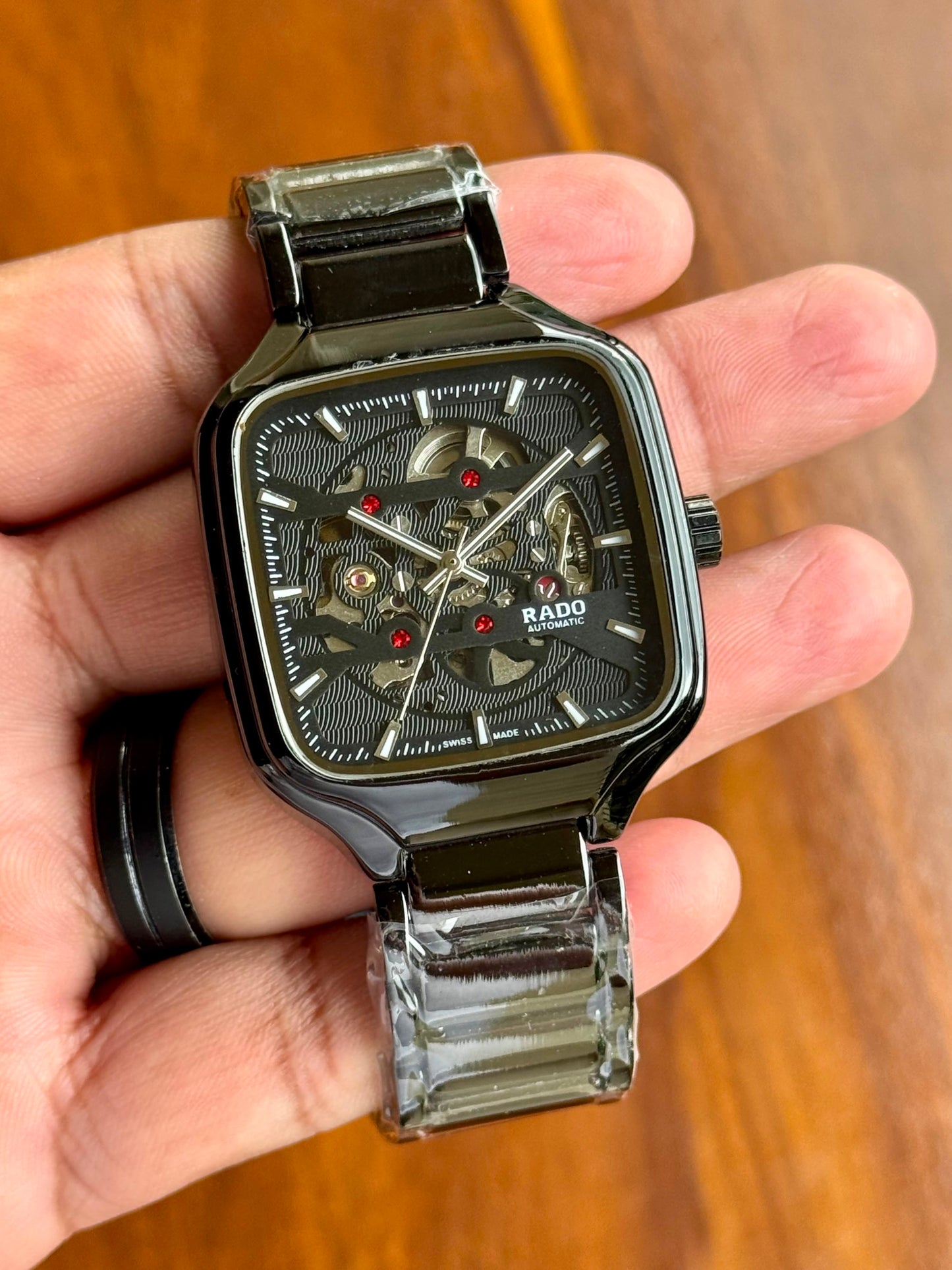 Rado true square automatic